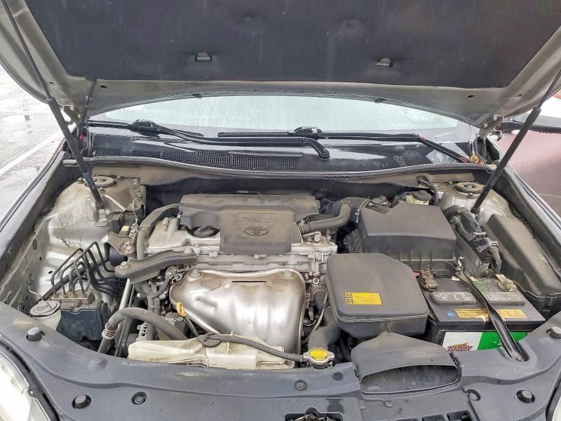 2015 Toyota Camry le