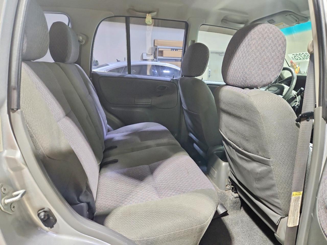 2001 Chevrolet Tracker ZR2