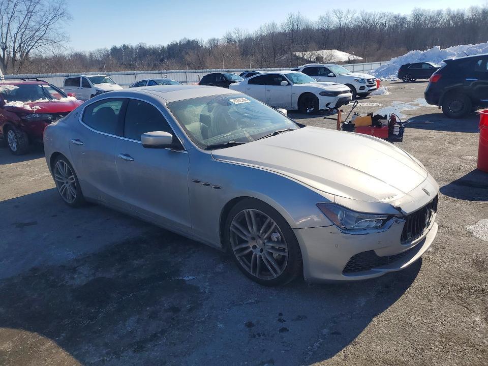 2015 Maserati Ghibli s