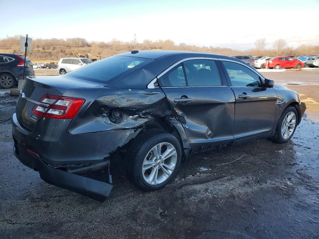 2018 Ford Taurus sel