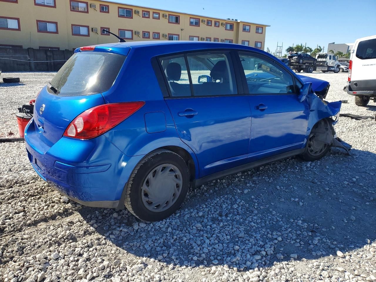 2007 Nissan Versa s