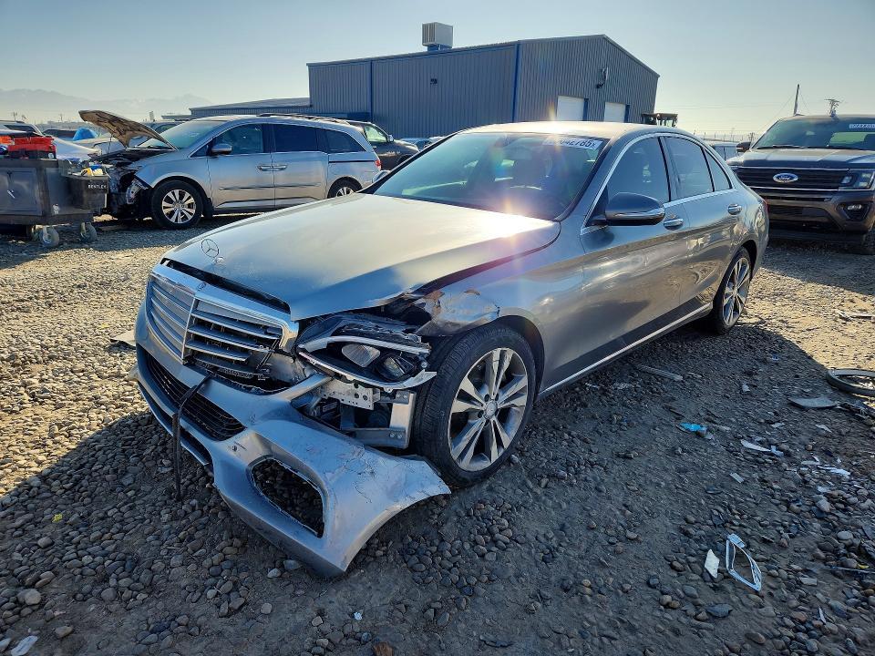 2015 Mercedes-Benz C300