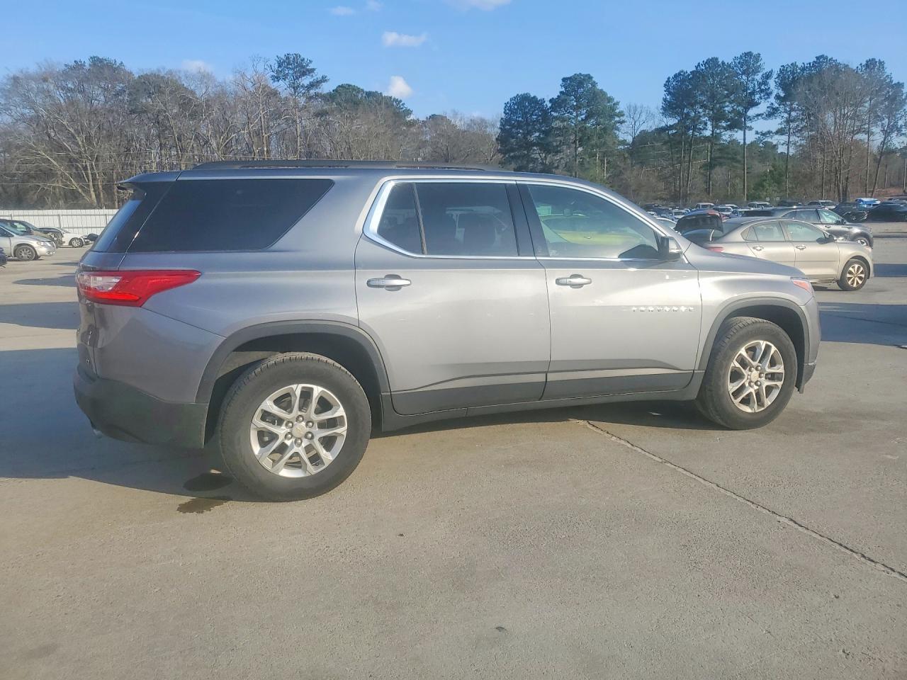 2020 Chevrolet Traverse lt