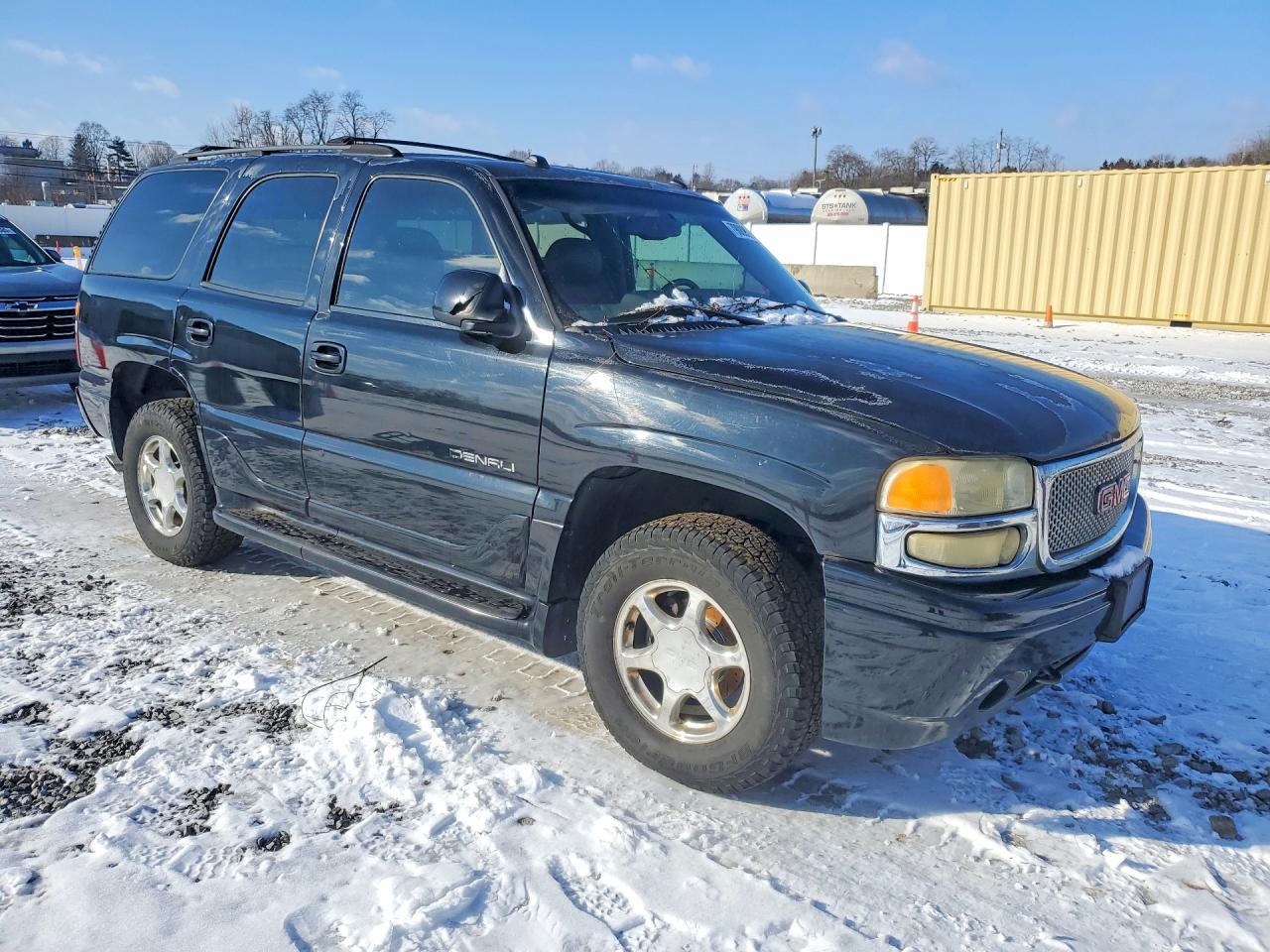 2004 GMC Yukon Denali