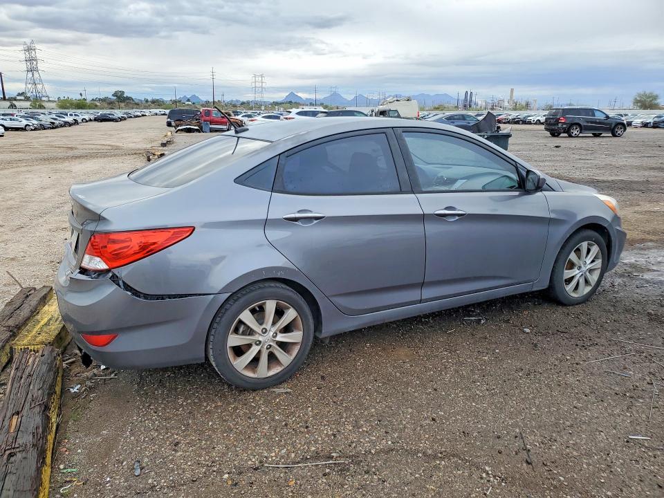 2014 Hyundai Accent gls