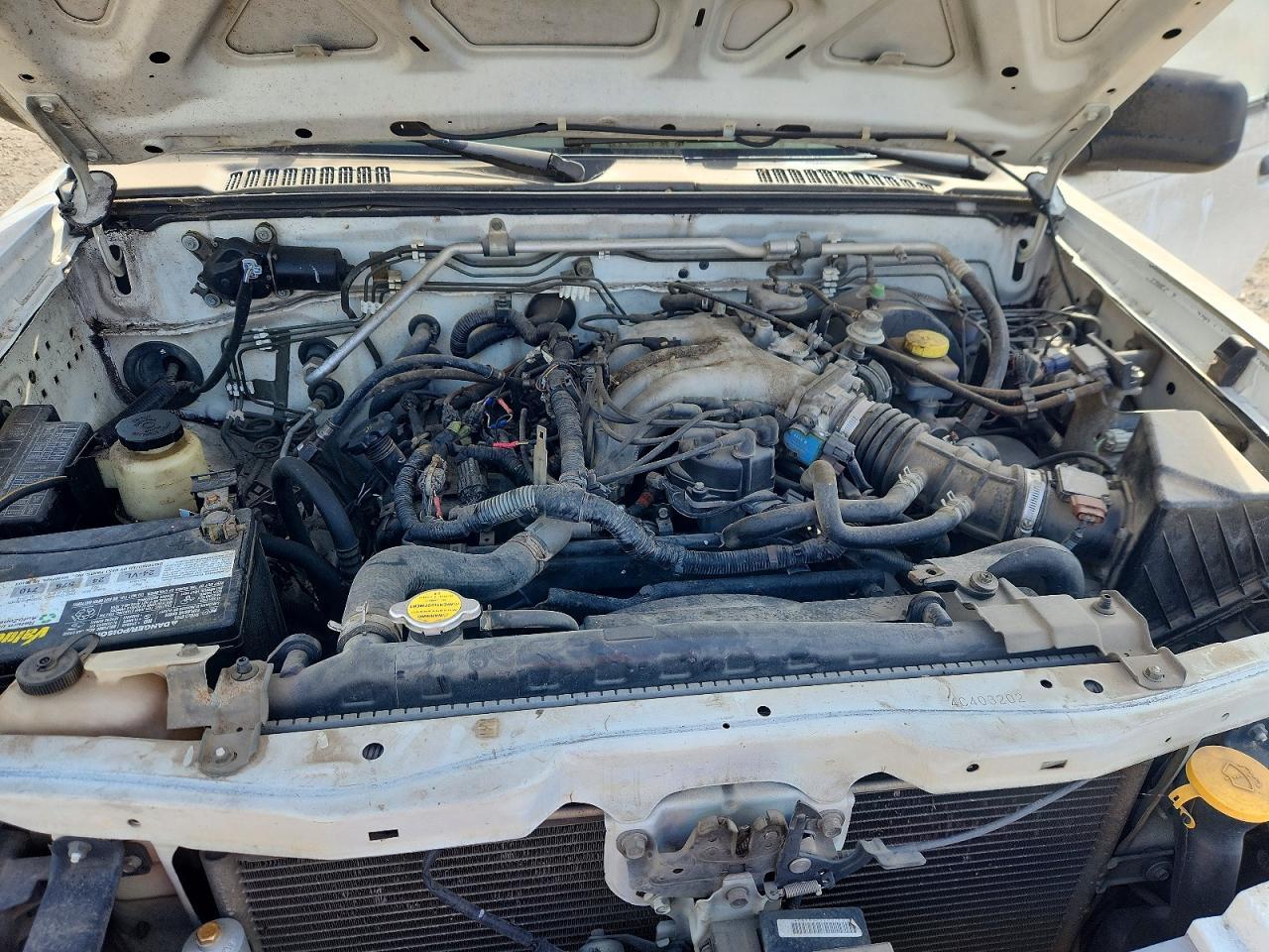 2004 Nissan Frontier XE-V6