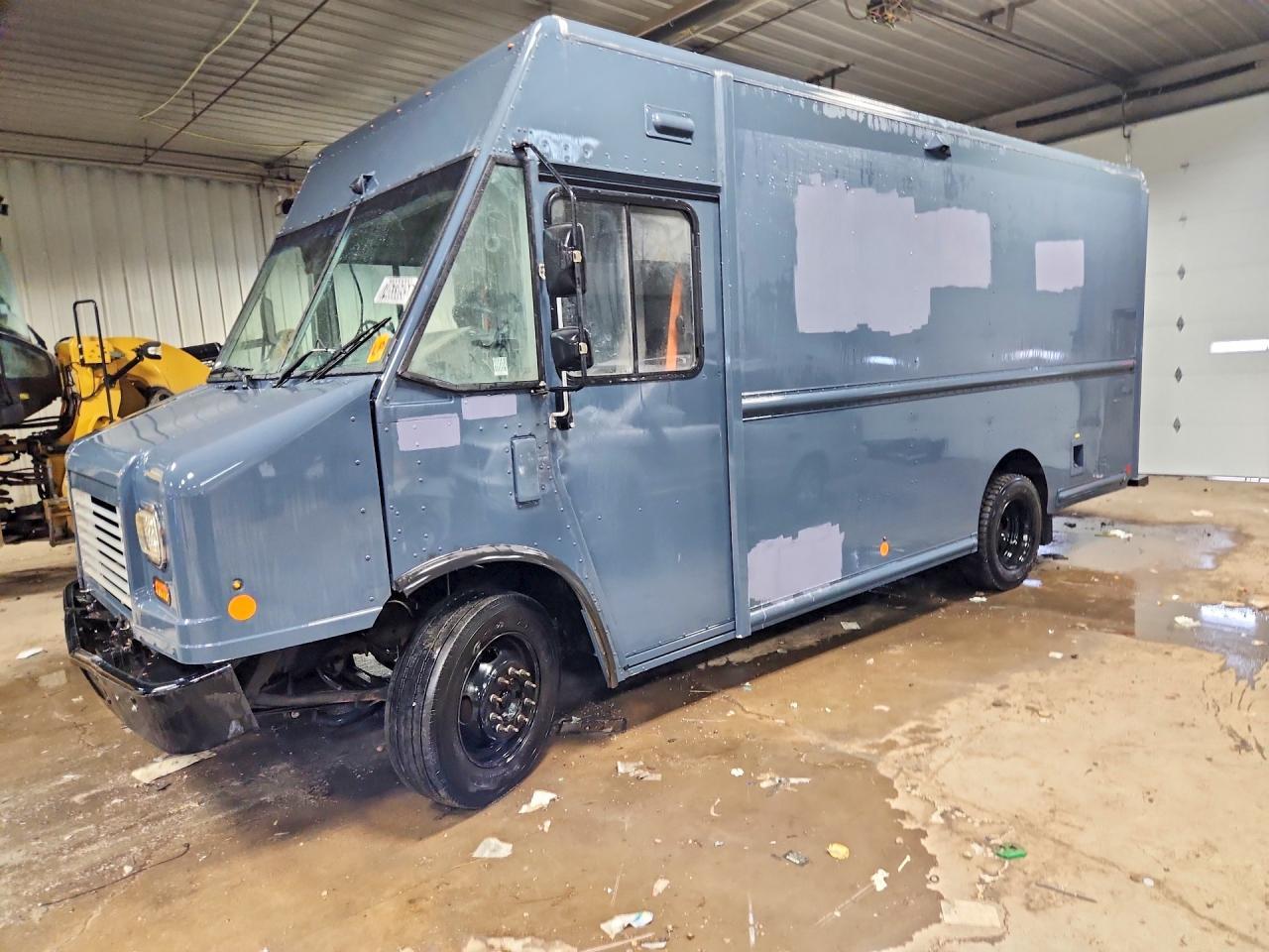 2020 Ford F59 Delivery Truck