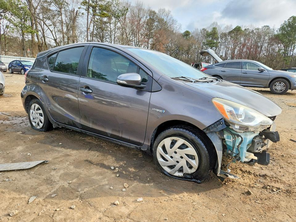 2015 Toyota Prius c two