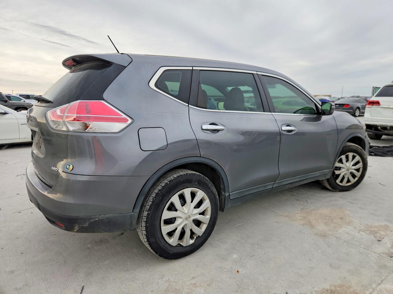 2015 Nissan Rogue s