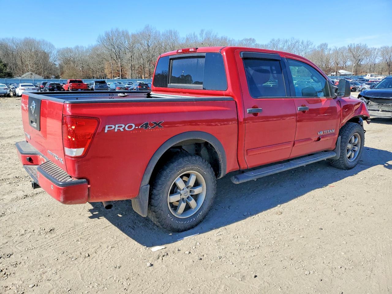 2012 Niss Titan sv