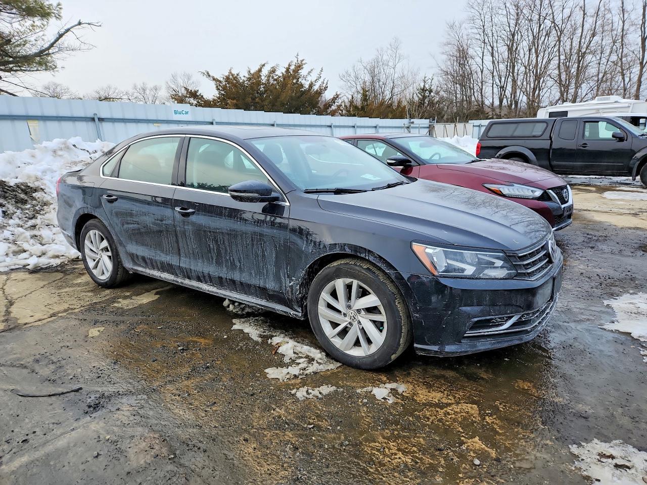 2018 Volkswagen Passat se