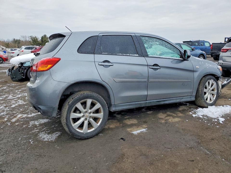 2015 Mitsubishi Outlander Sport es