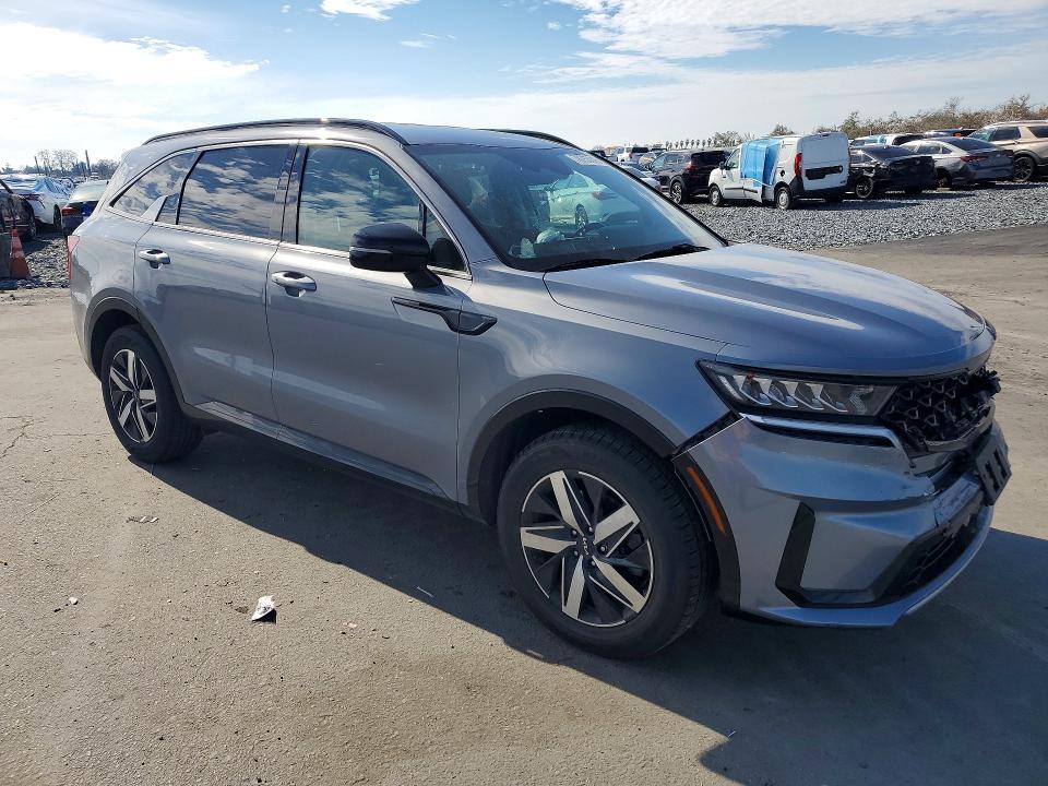 2022 KIA Sorento s