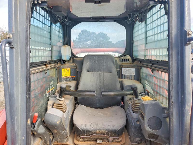 2014 Kubota SVL90-2 Tracked Skid Steer Loader