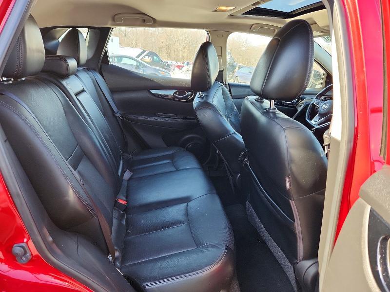 2017 Nissan Rogue Sport sl