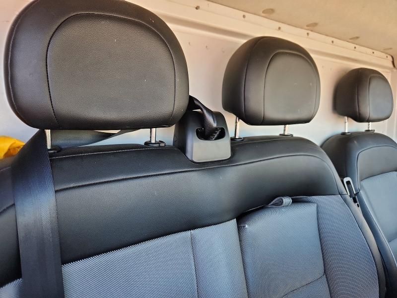 2022 Dodge Ram Promaster 3500 box Truck