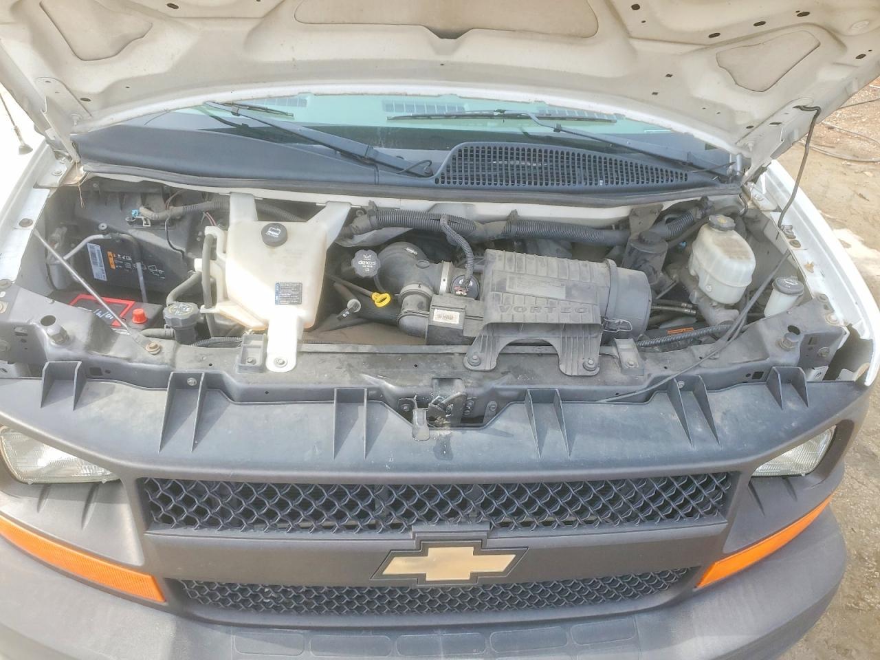 2013 Chev Express G2500