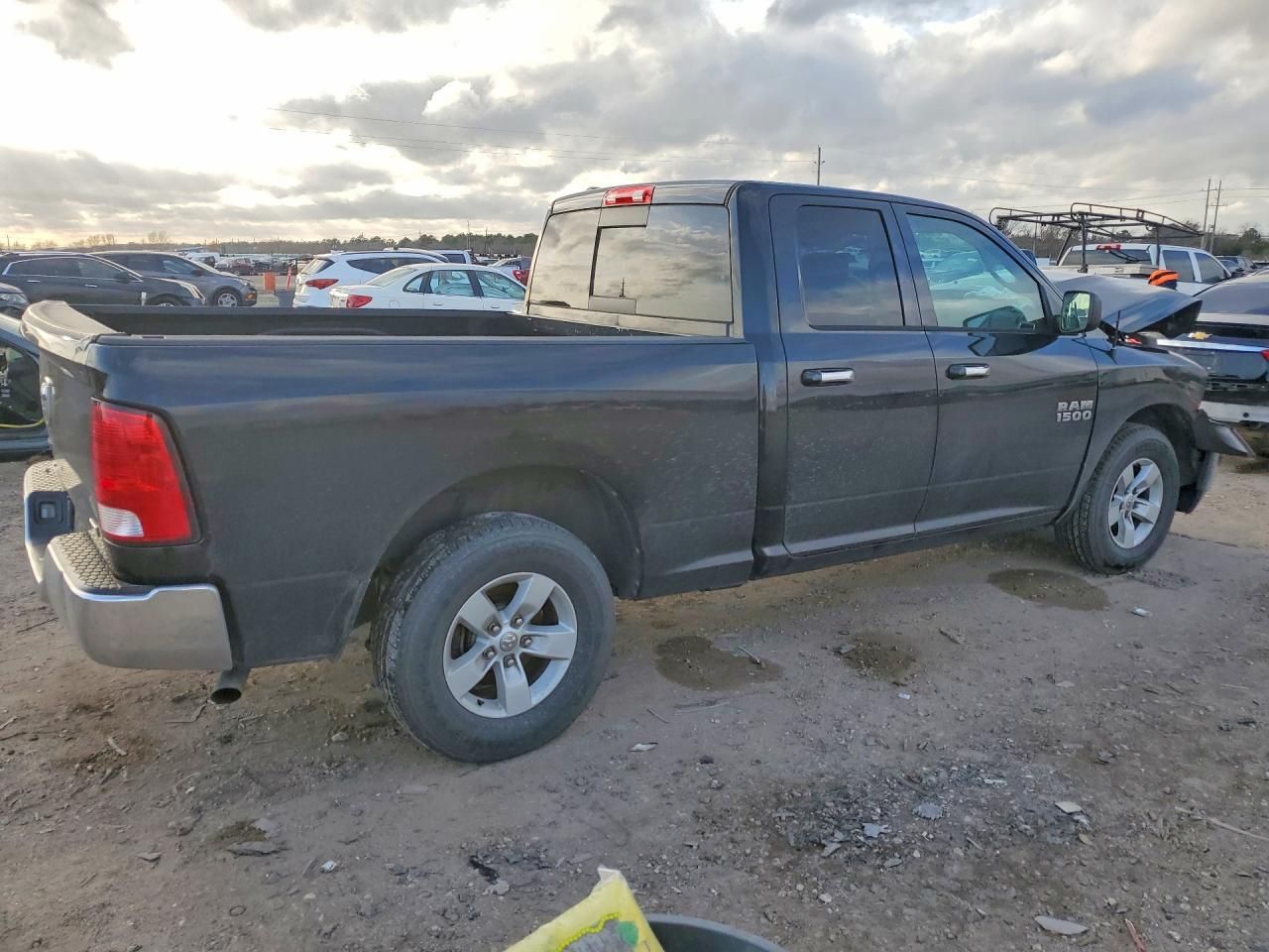 2016 Dodge Ram 1500 slt