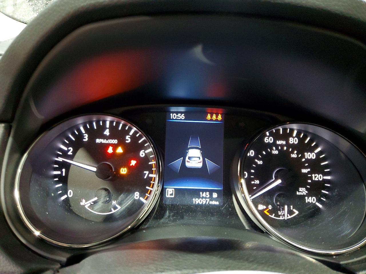 2022 Nissan Rogue Sport sl