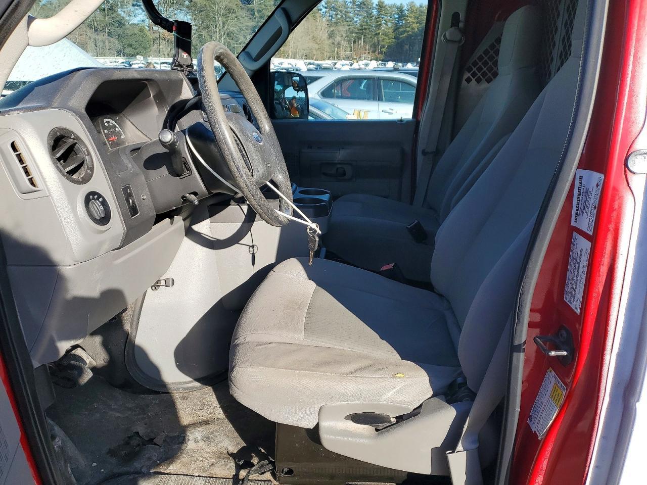 2013 Ford Econoline E350 Super Duty van