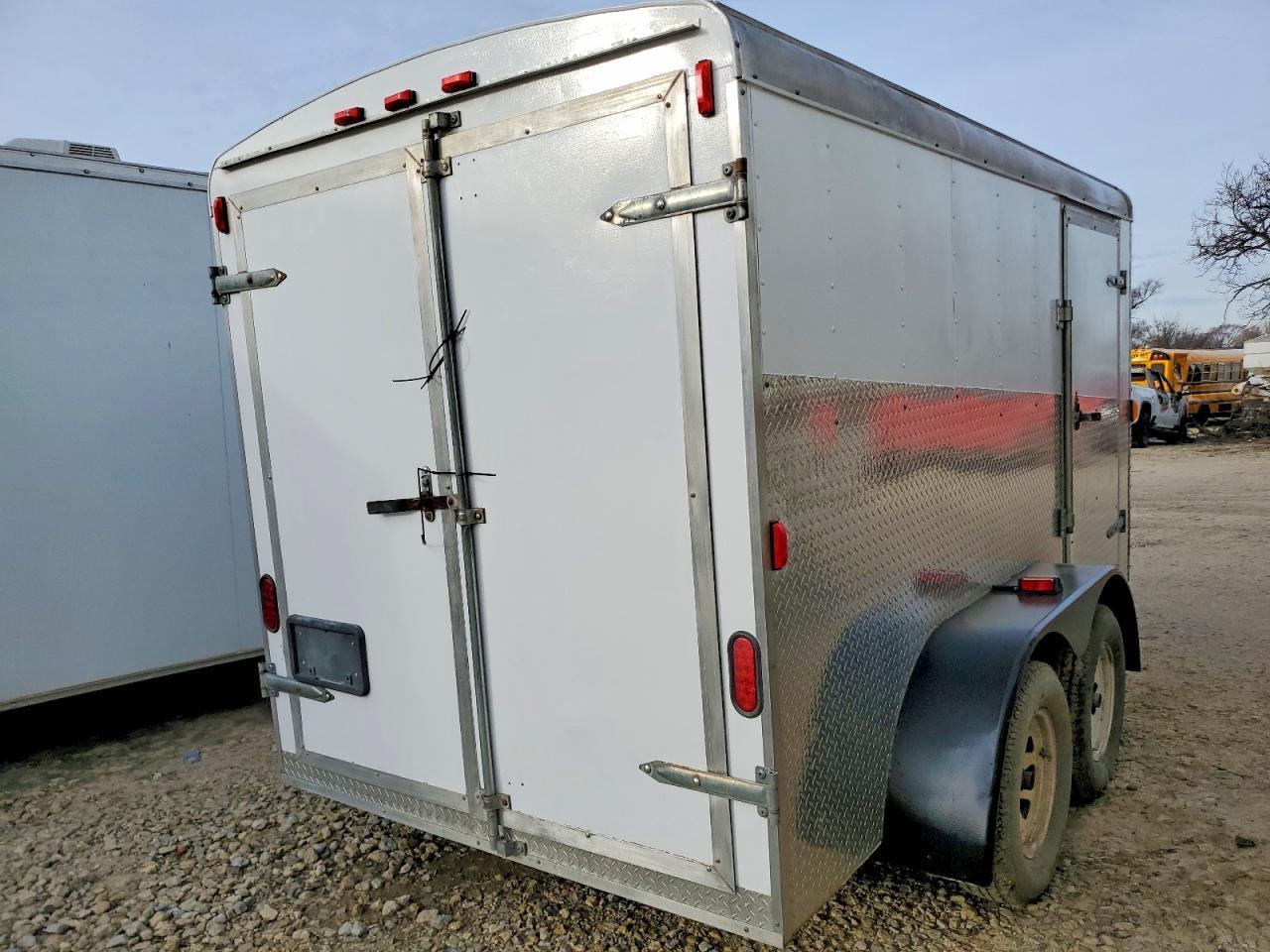2004 Road Master Enclosed Cargo Trailer