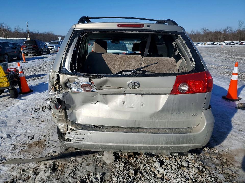 2008 Toyota Sienna