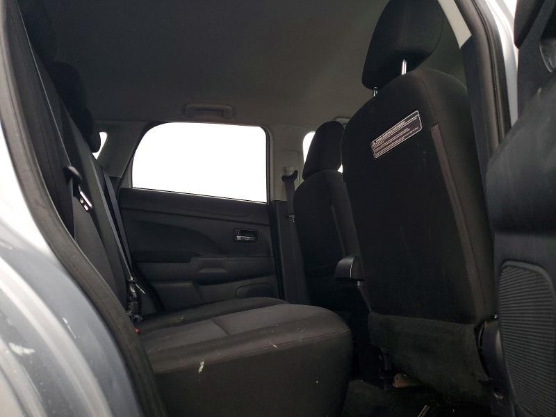 2011 Mitsubishi Rvr se