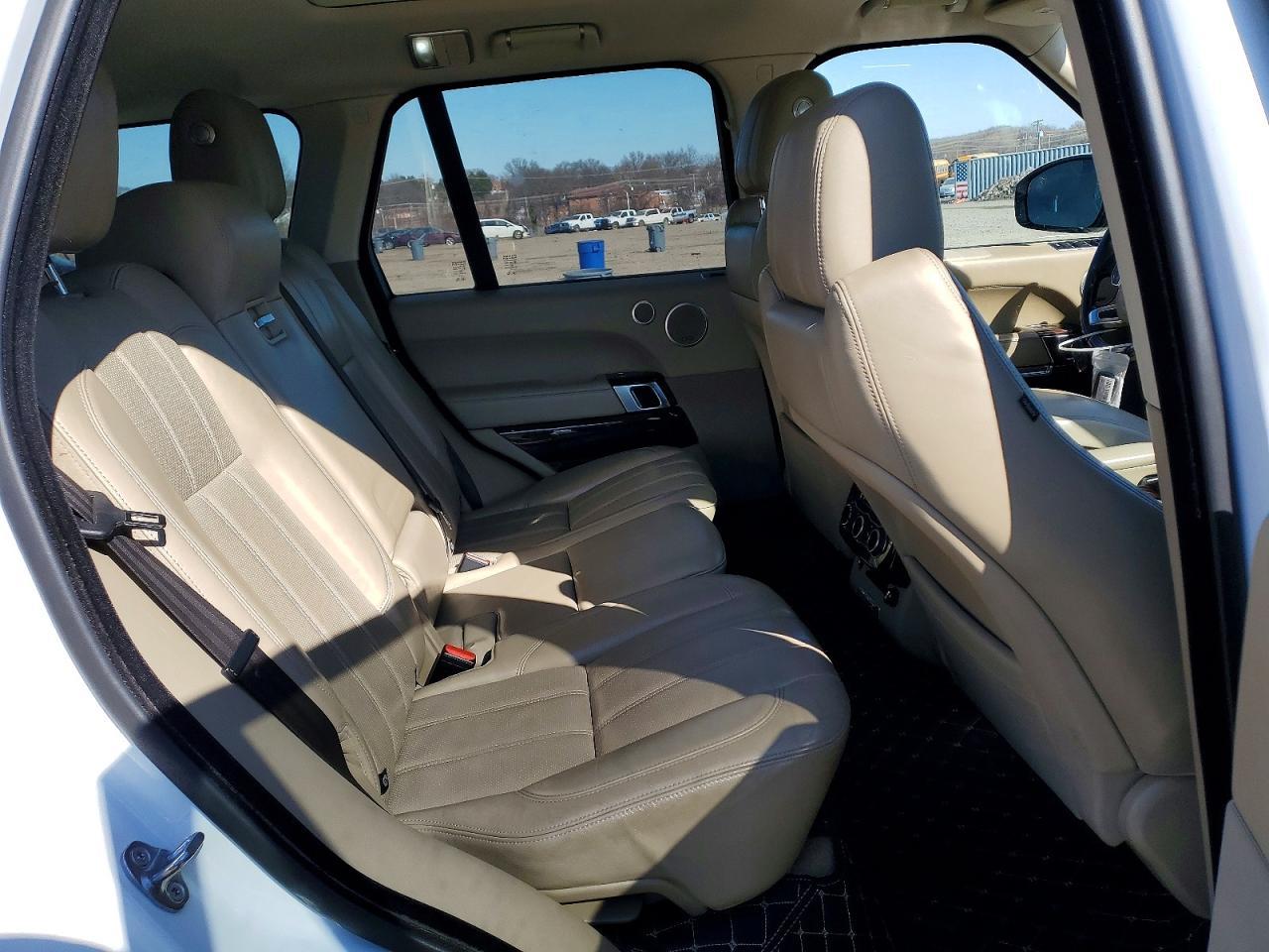 2016 Land Rover Range Rover hse