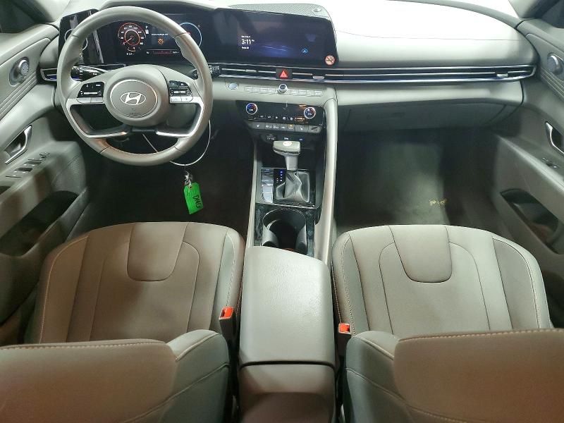 2025 Hyundai Elantra sel