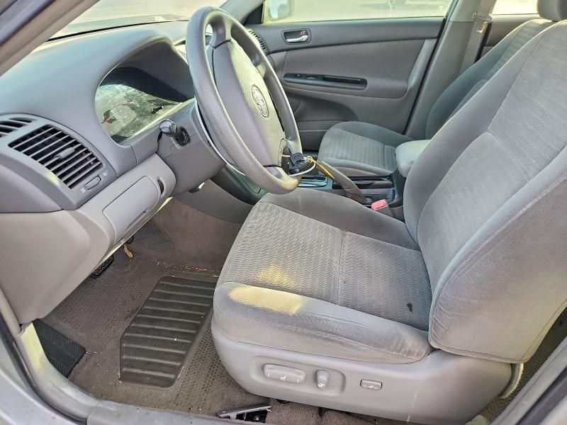 2006 Toyota Camry le