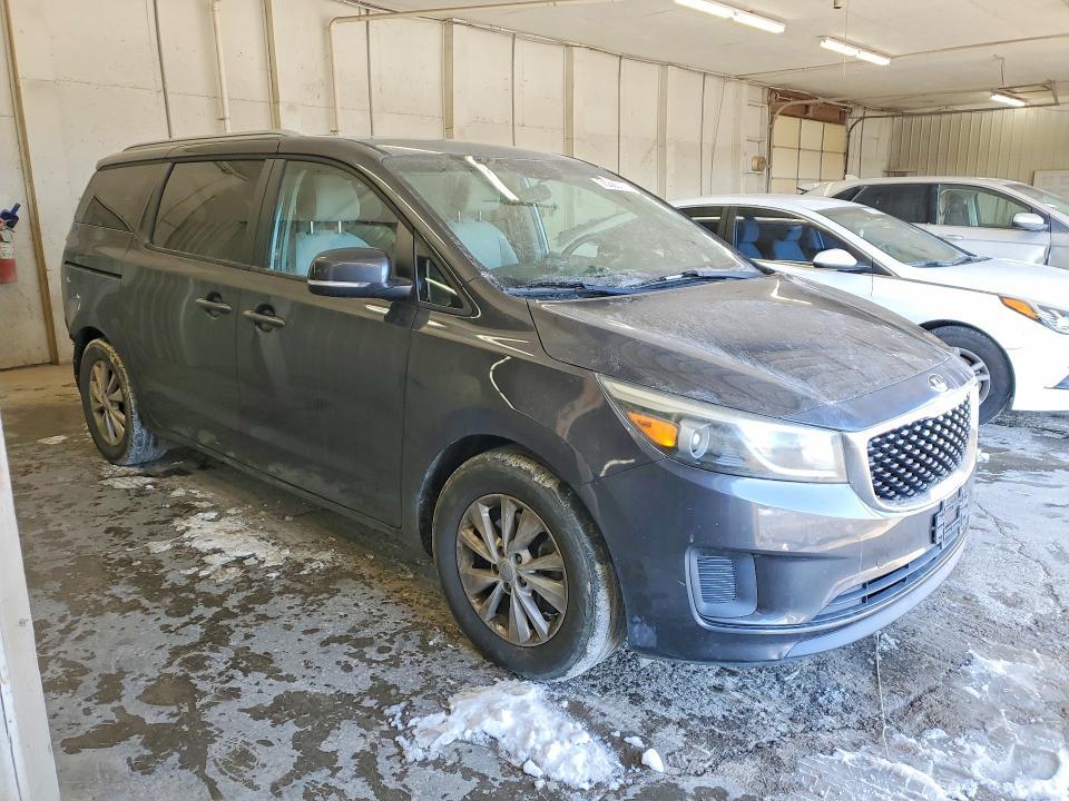 2016 KIA Sedona lx