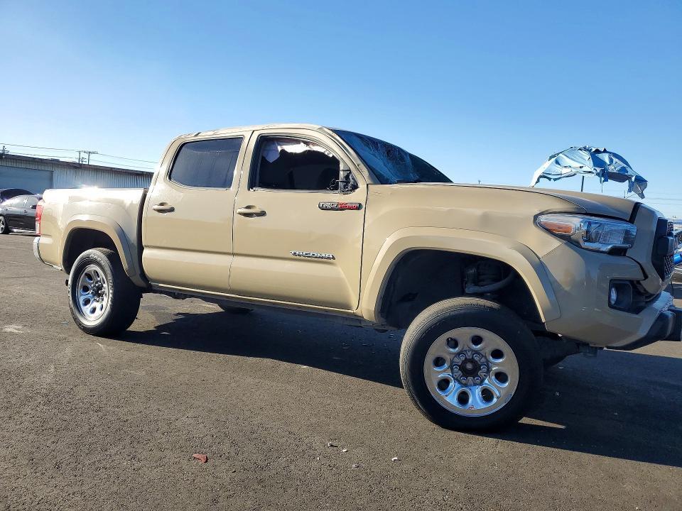 2017 Toyota Tacoma Double cab
