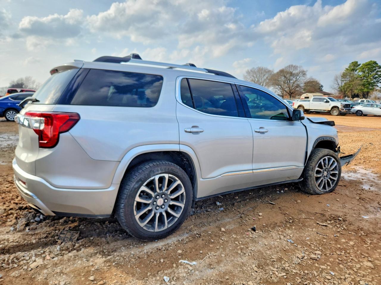 2020 GMC Acadia Denali