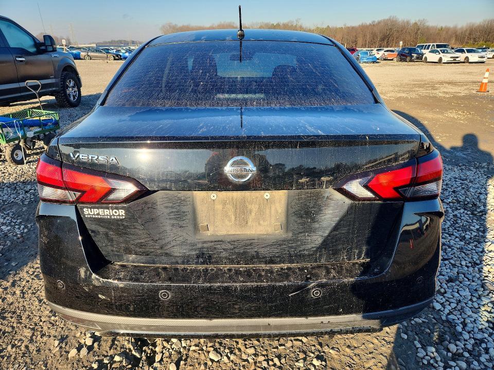 2020 Nissan Versa s