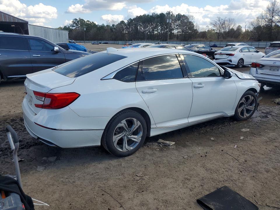 2018 Honda Accord ex