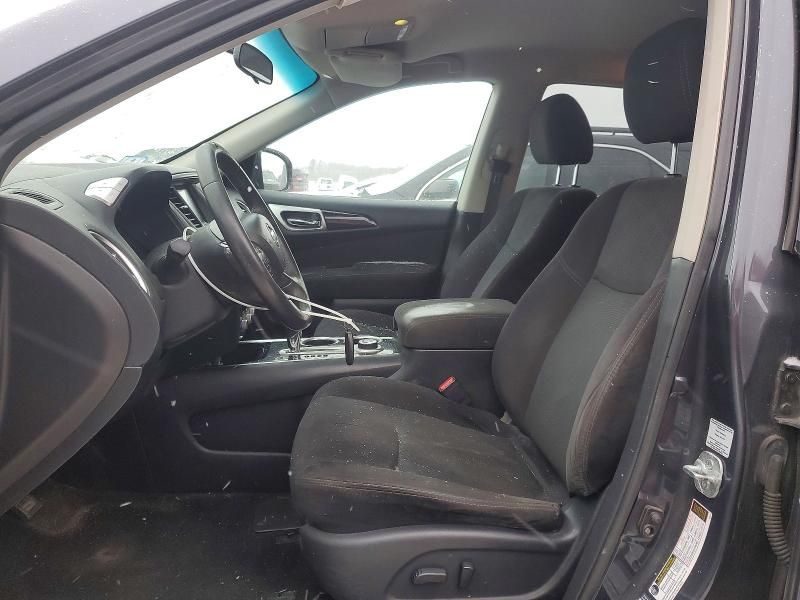 2014 Nissan Pathfinder s