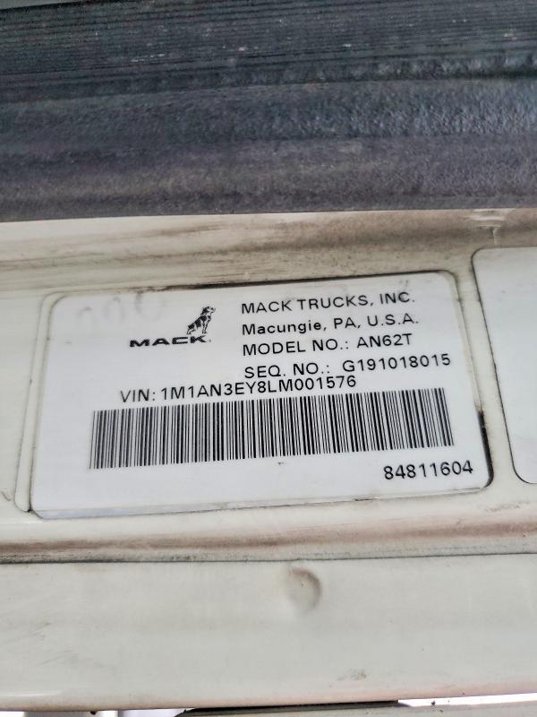 2020 Mack AN62T Semi Truck