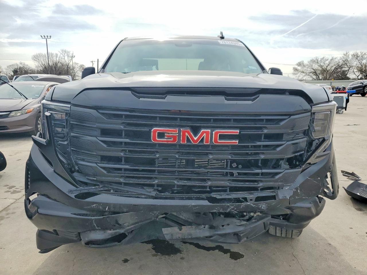 2024 GMC Sierra C1500
