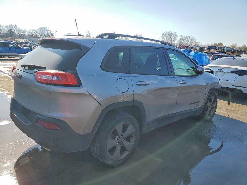 2016 Jeep Cherokee