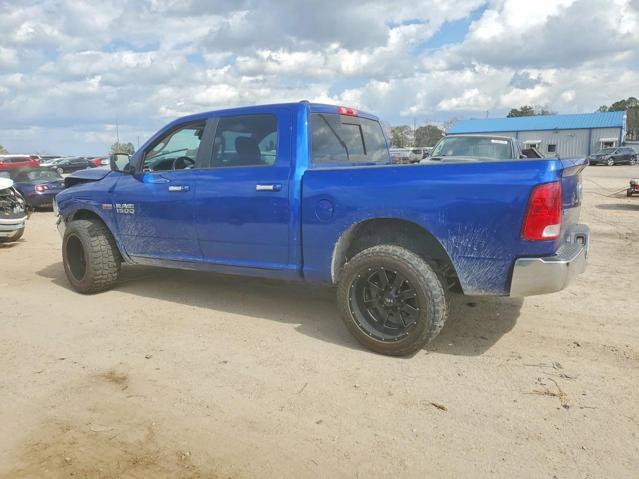 2017 Dodge Ram 1500 slt