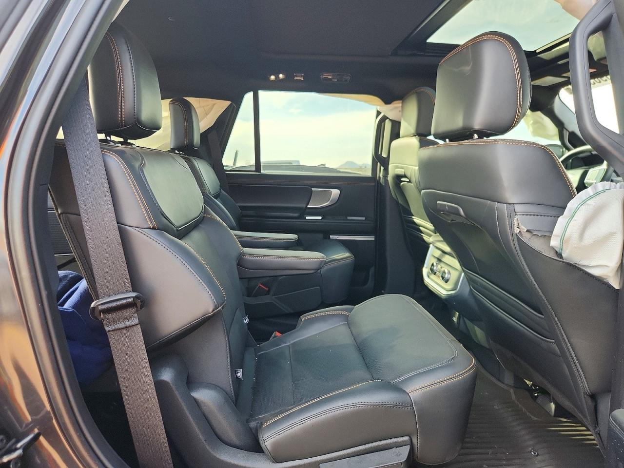 2025 Ford Expedition Tremor
