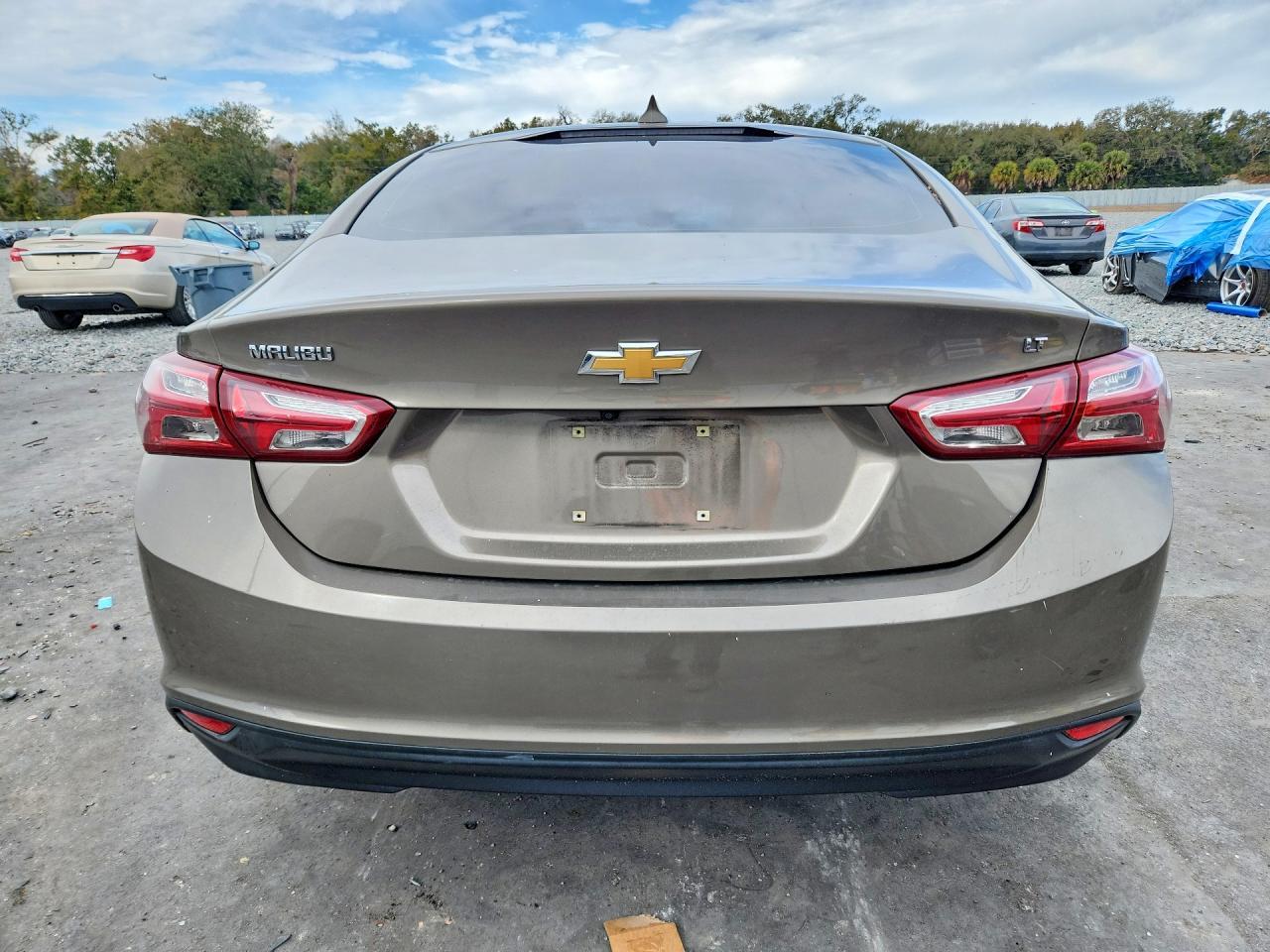 2020 Chev Malibu lt