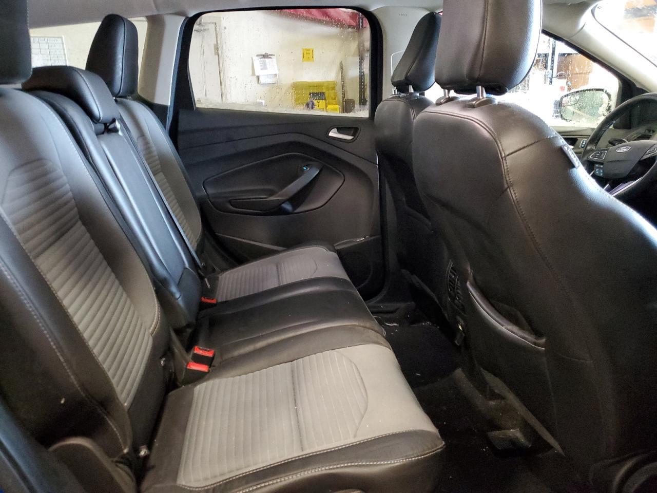 2019 Ford Escape se