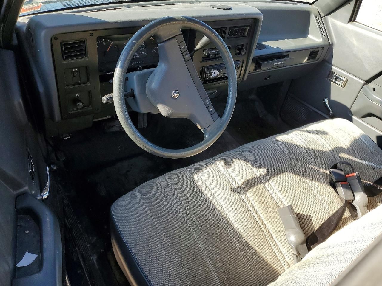1991 Dodge Dakota