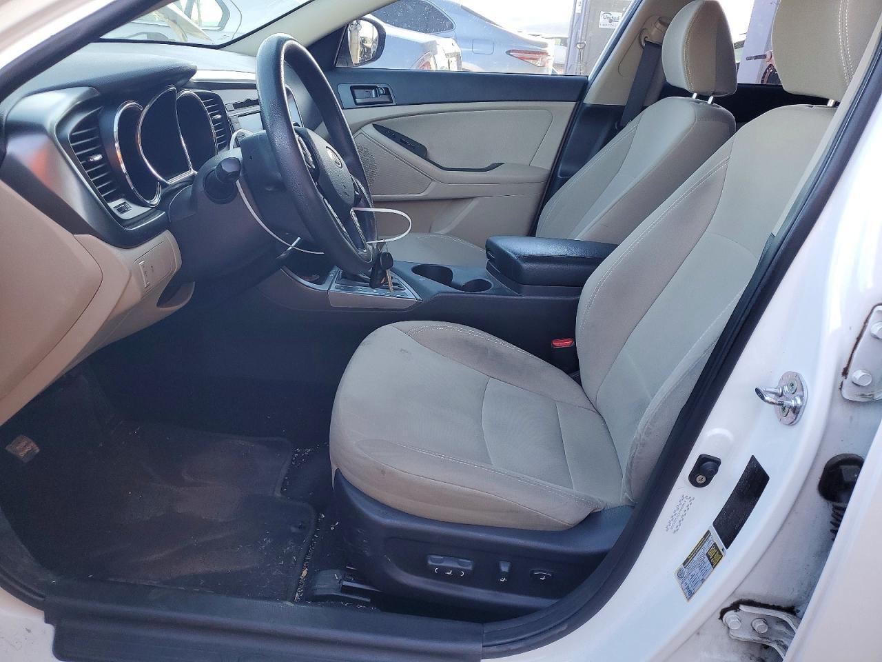 2012 KIA Optima lx