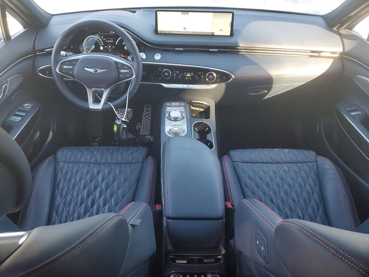2025 Genesis Gv70 Base