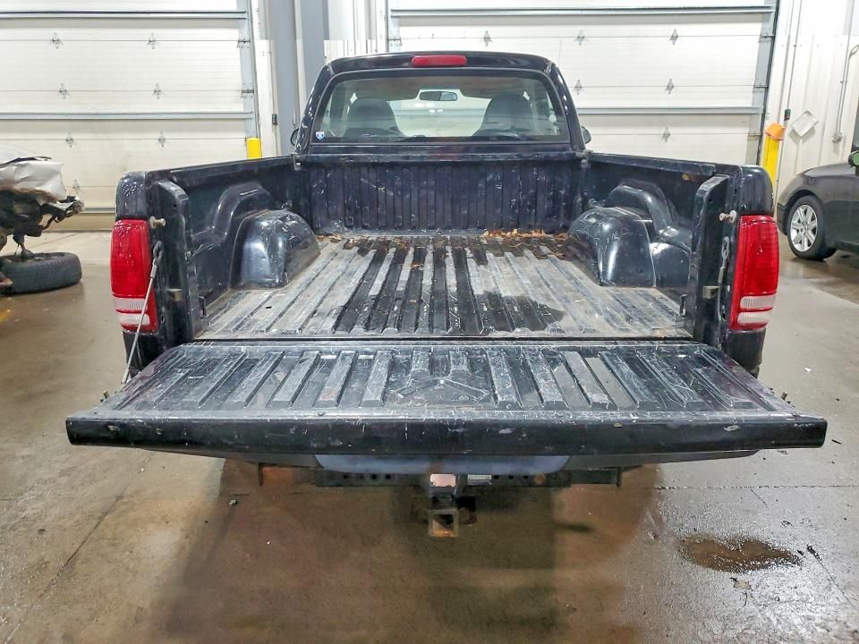 2003 Dodge Dakota sxt