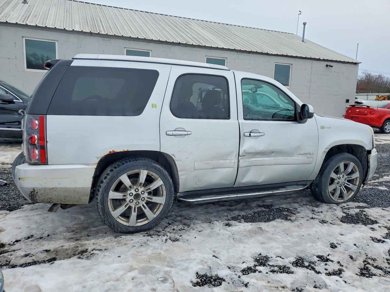 2013 GMC Yukon Denali Hybrid