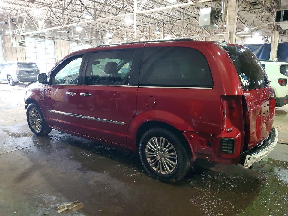 2016 Chrysler Town & Country Touring l