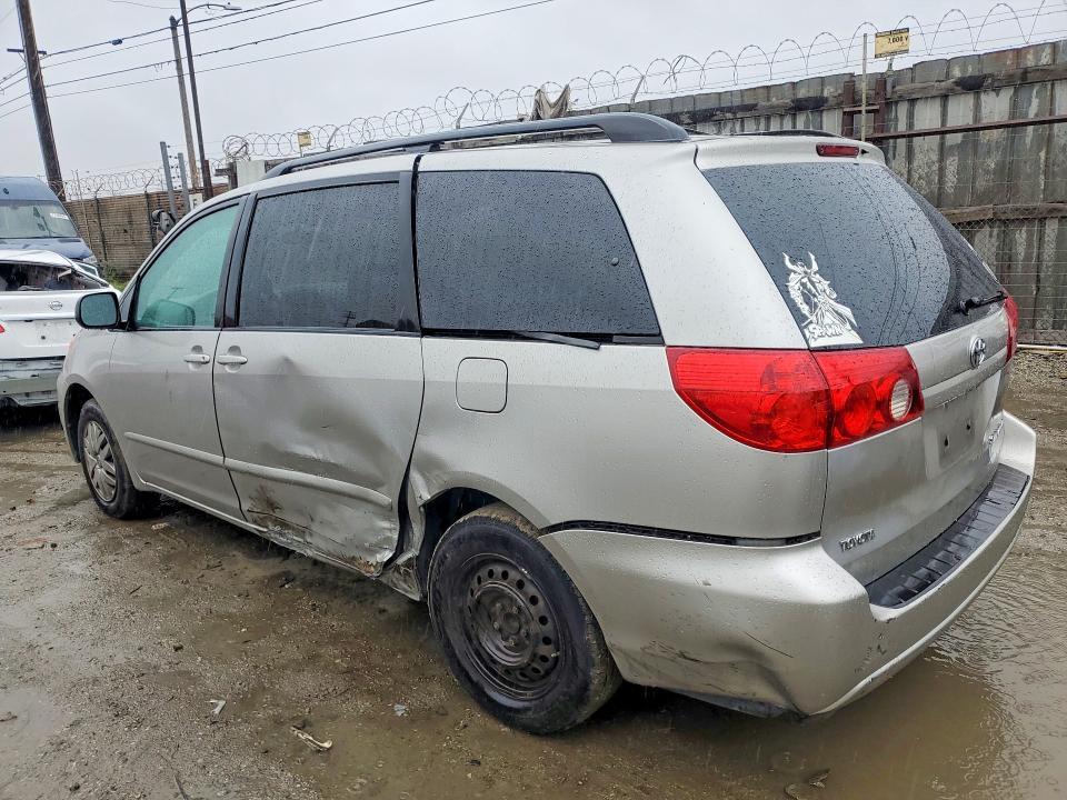 2007 Toyota Sienna ce